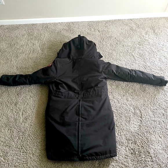 Black Canada goose coat size M - Picture 3 of 3